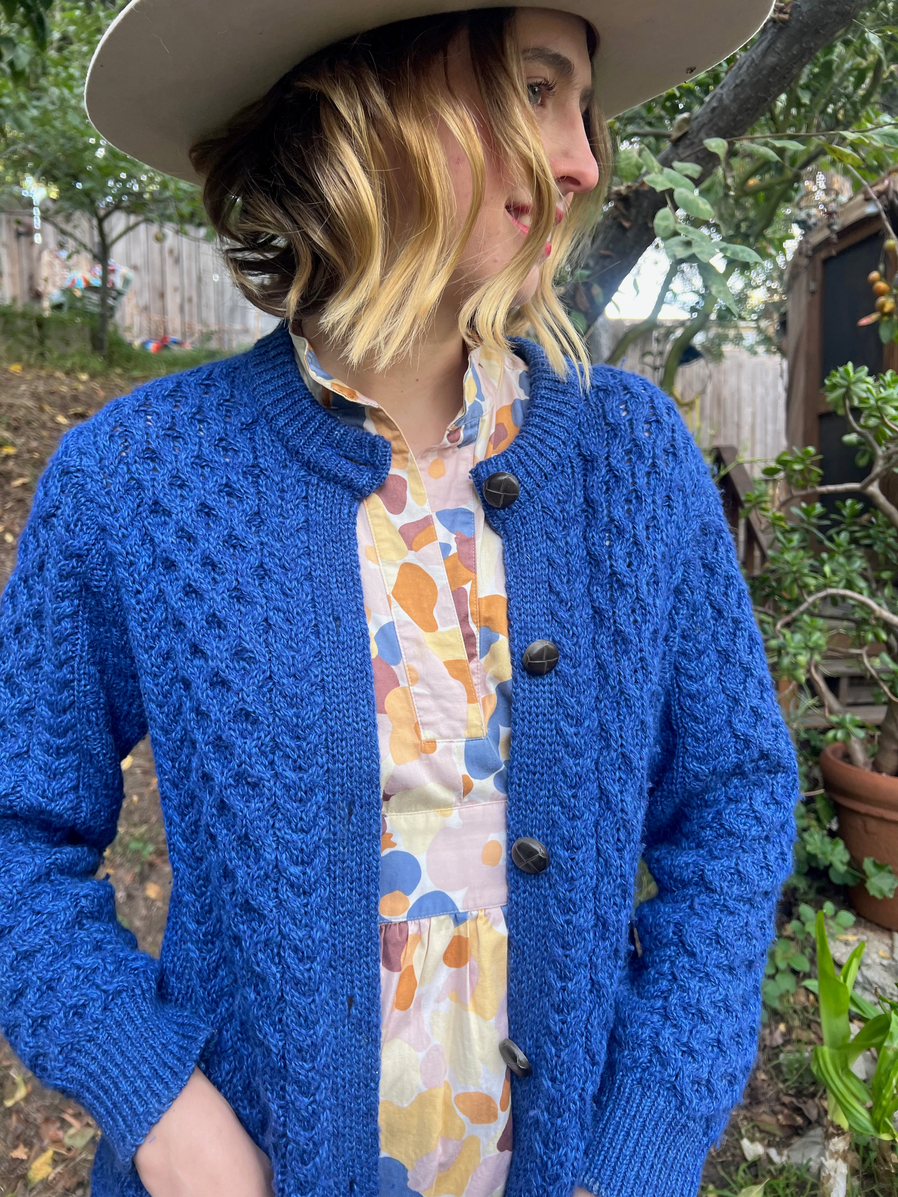 ZOY 青 セーター The Zosia Sweater – Tavin Boutique